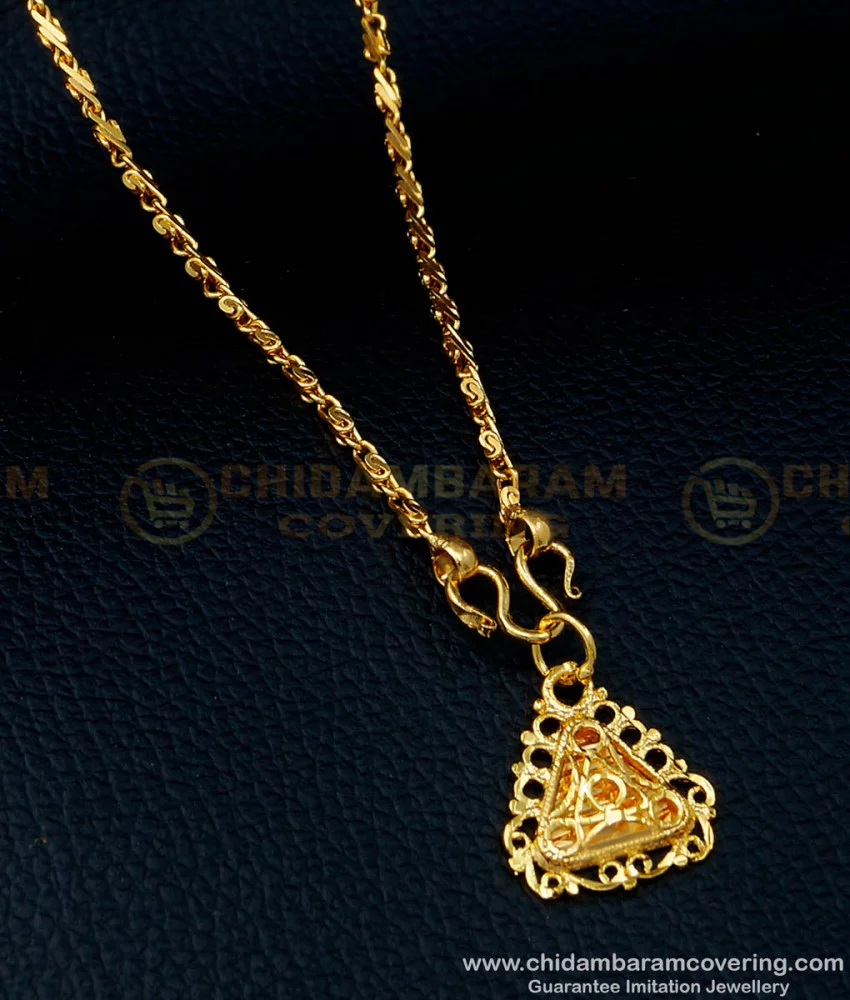 Gold simple hot sale locket design